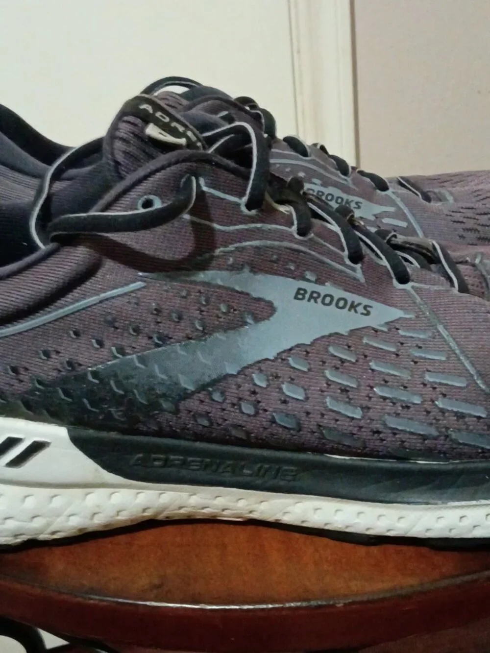 Brooks mens adrenaline